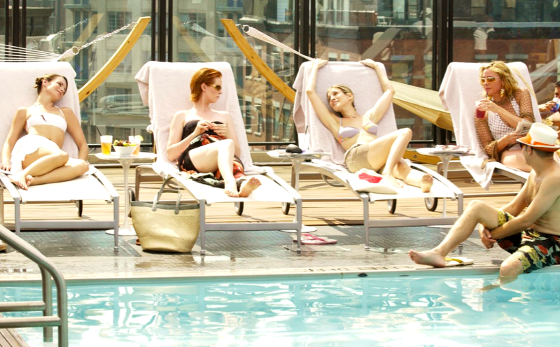 sex and the city, poolside positions, poolside, pool, swimming, sunbathing, deckchair, summer, tanning